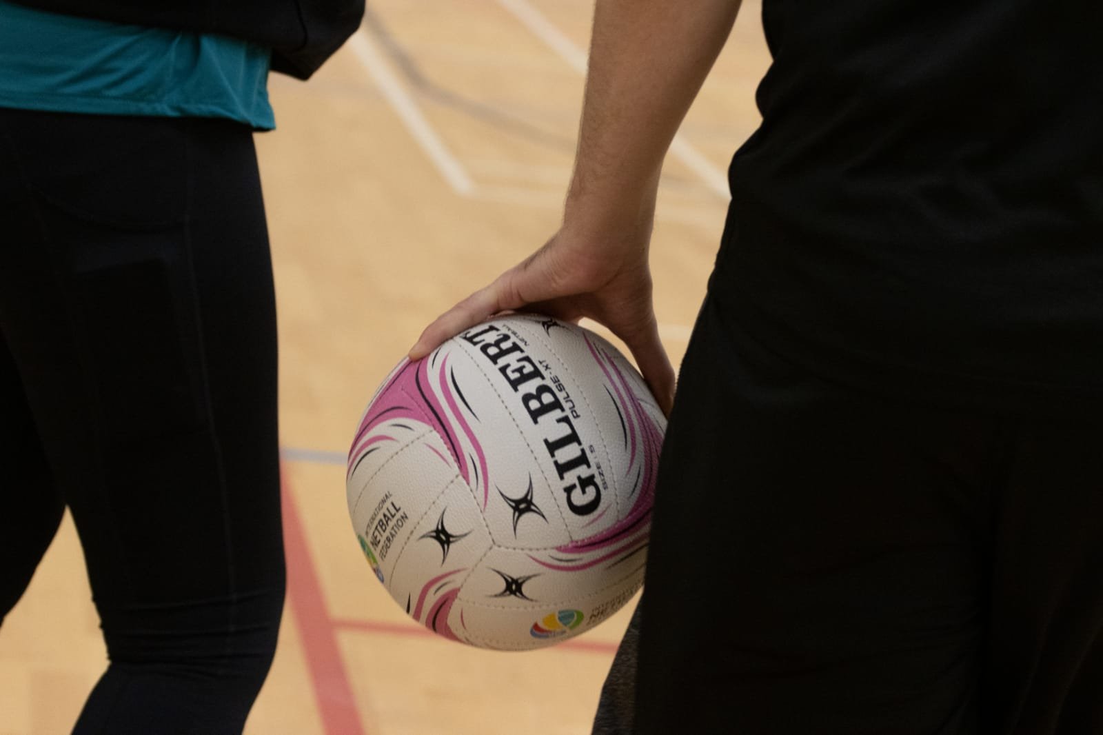 netball in hand